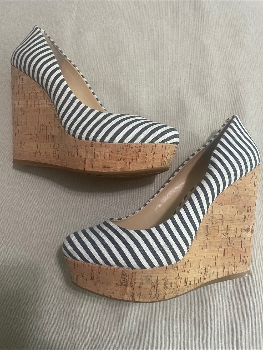 Gianni Bini Navy and White Striped Pointed Toe Pumps New 7.5